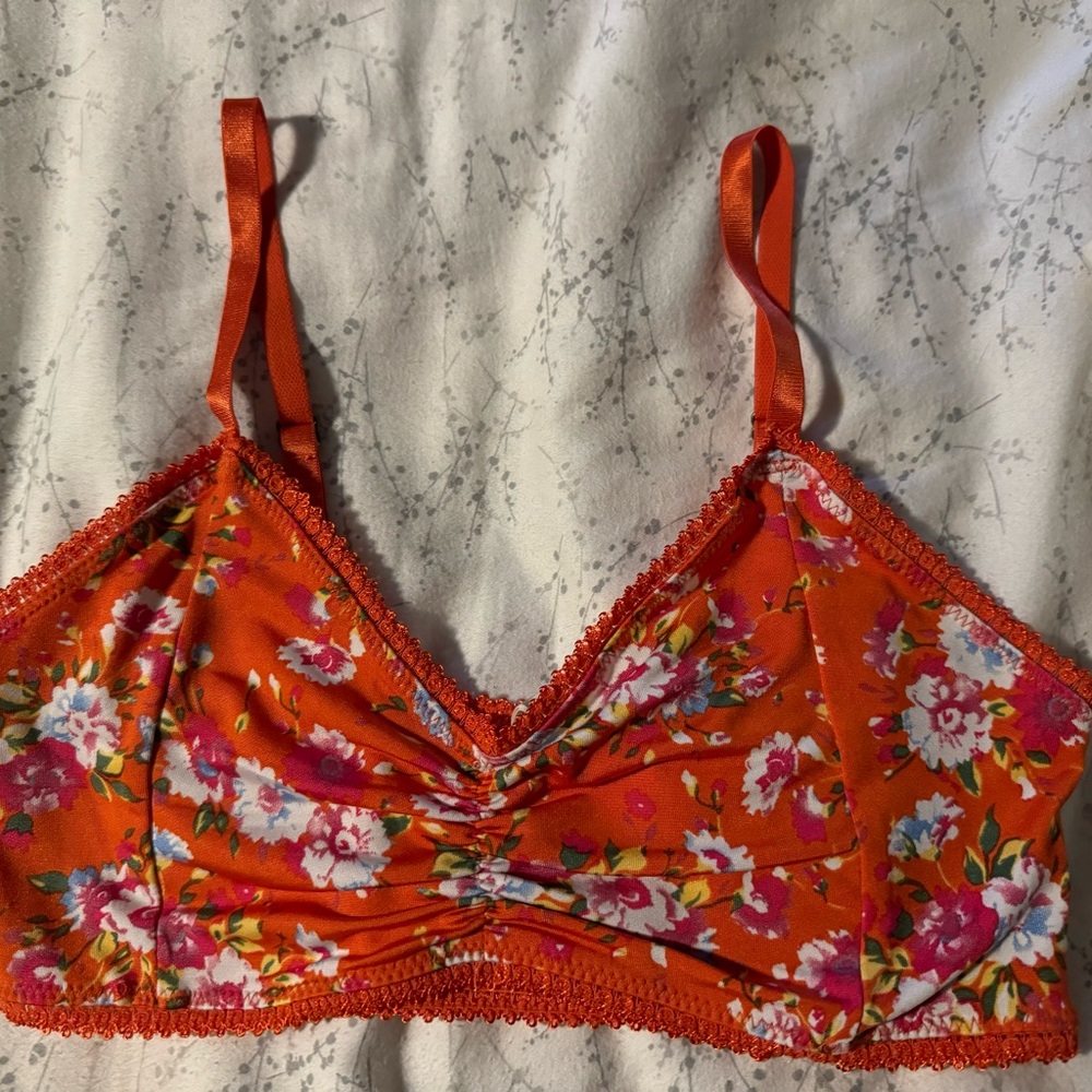 Spell Revolver Bralette Medium - Picture 2 of 8
